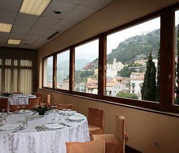 Hotel Isola Di Lauria Лаурия Инфериоре Екстериор снимка